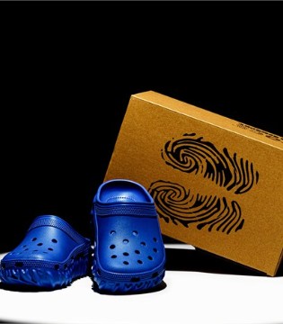 Crocs携手Salehe Bembury推出联名新作——夏日洞洞鞋