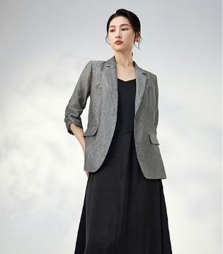 禾等Helen Moda 2025春夏系列 优雅知性