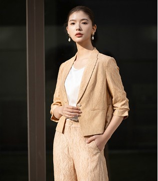 惠兰朵威廉希尔中文官网
威廉希尔中文网
  让知性女性秀外慧中绽放自我
