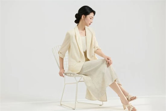 禾等Helen Moda 2025夏季 简约入夏 从容入局